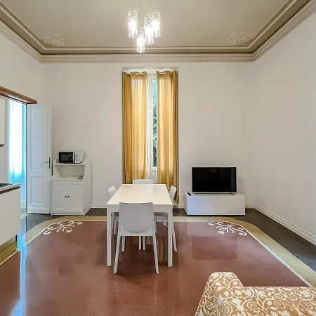 In Del '900 Apartament Varazze
